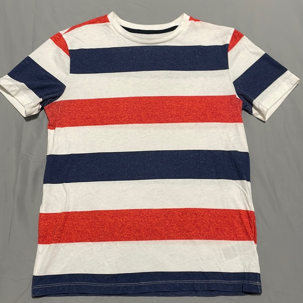 Boys Old Navy Red White Blue T-Shirt Size XL